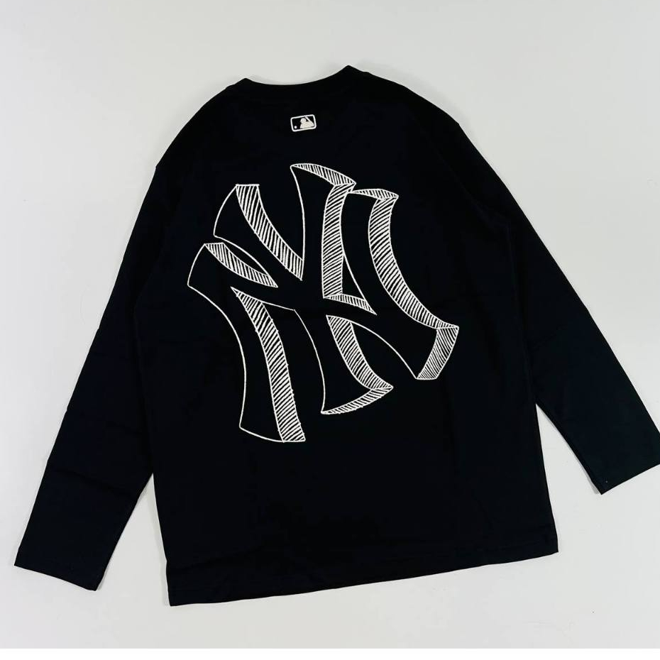 MLB White Sketch NY Logo Black Sweatshirt ORIGINAL