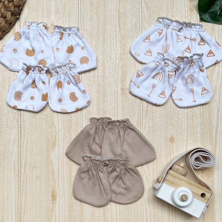 Ready Stock Serian Coklat Susu NEW DADIDU- 3 Set Sarung Tangan dan Kaos Kaki Bayi Coklat Susu coksu 