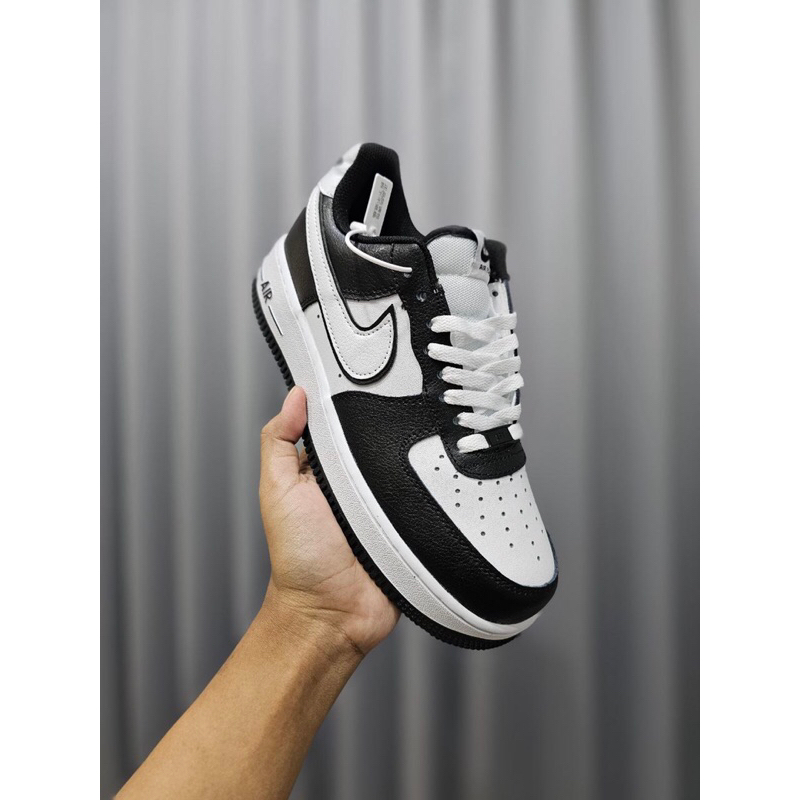 SEPATU NIKE AIR FORCE 1 LOW PANDA