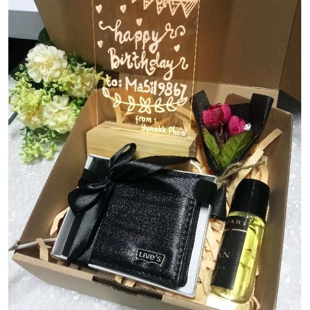 HAMPERS COWOK | GIFT BIRTHDAY COWOK | KADO ULANG TAHUN COWOK | BUKET WISUDA | SPECIAL GIFT
