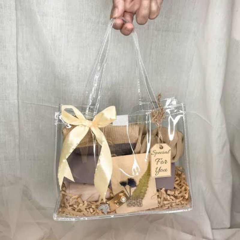 

Tas Hampers Transparan