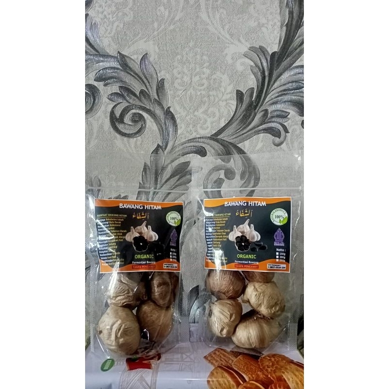 

bawang Lanang dan bawang putih fermentasi