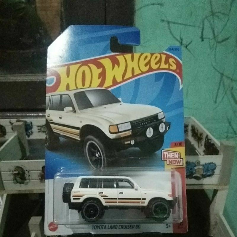 Hot Wheels "TOYOTA LAND CRUISER 80"