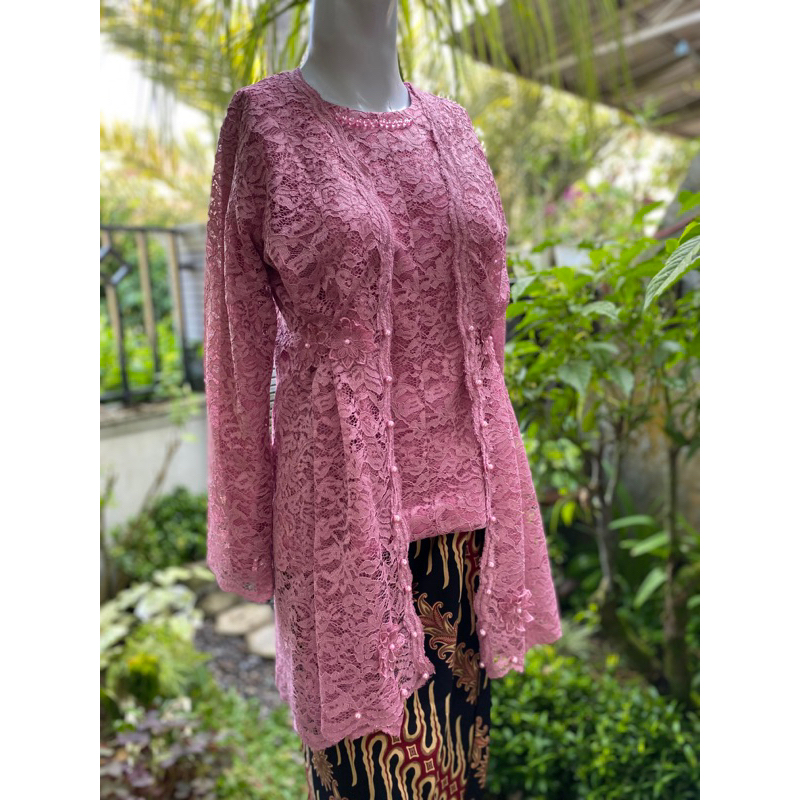 SEWA Kebaya Modern + Outer Pink Set (2)