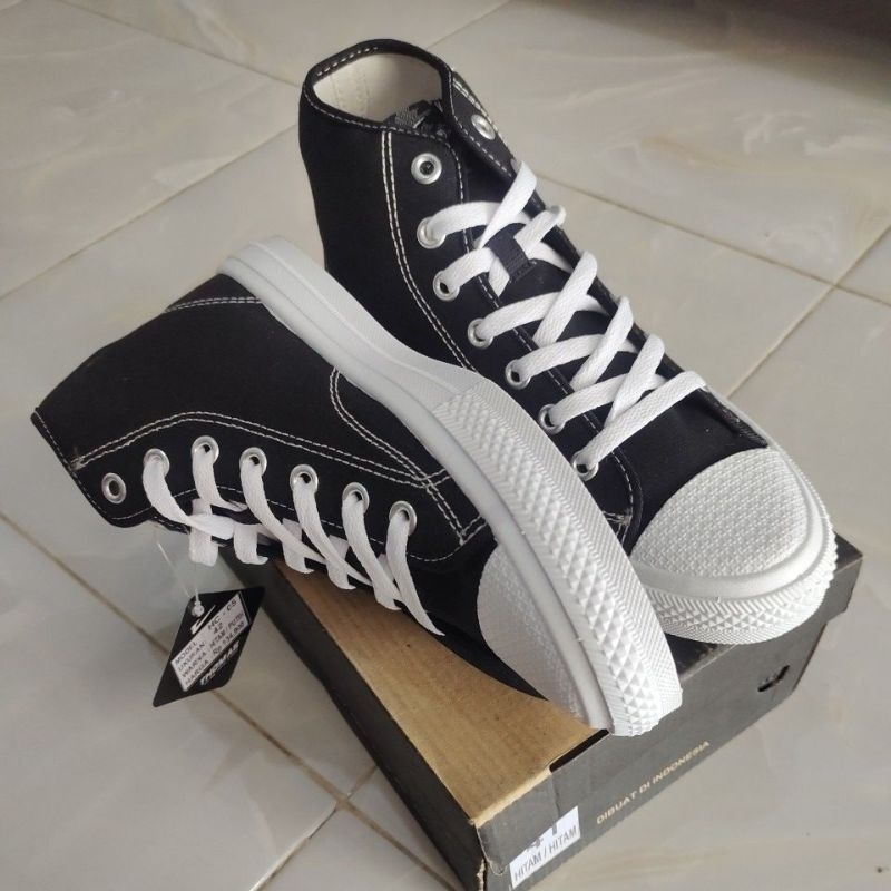 Sepatu Thomas HC 05 Sepatu Sekolah Thomas Dewasa