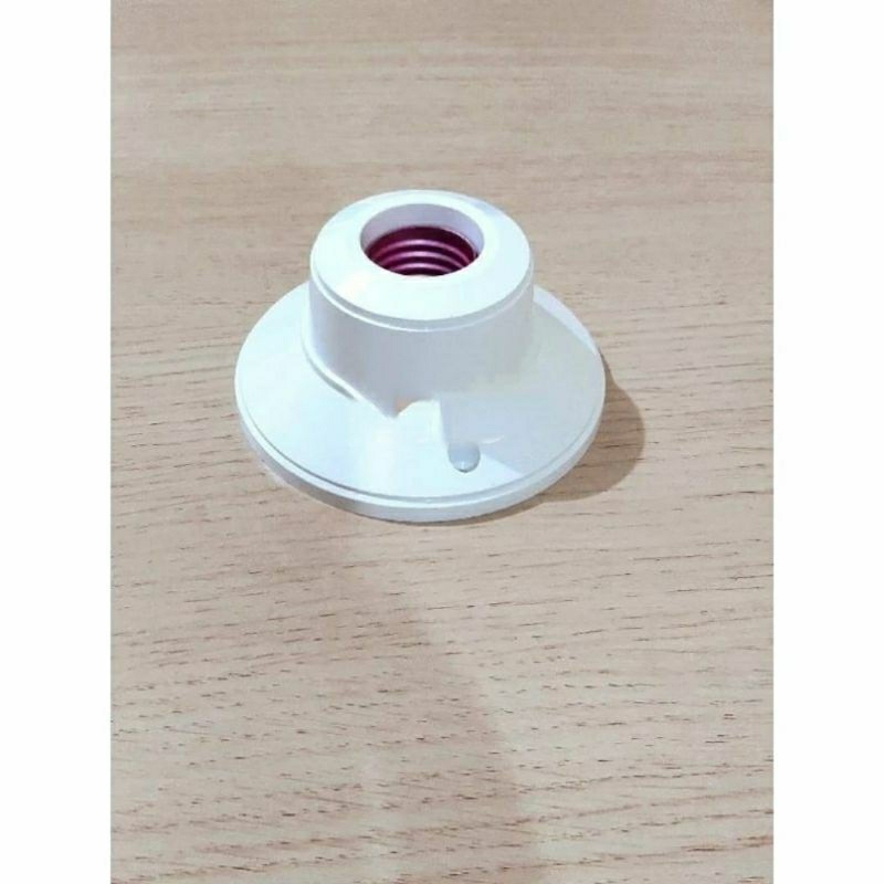 Fitting Lampu Tempel Plafon Broco