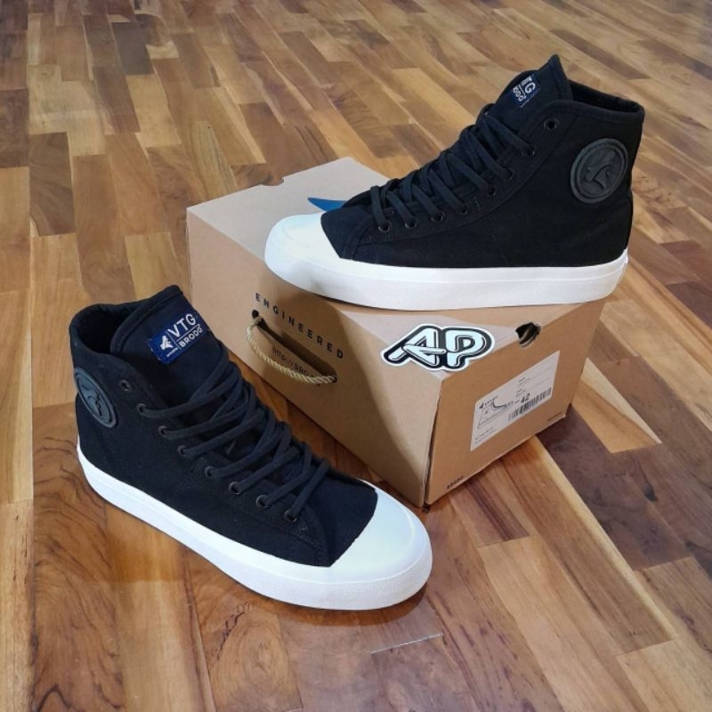 Brodo Vantage V2 High Black WS Sepatu
