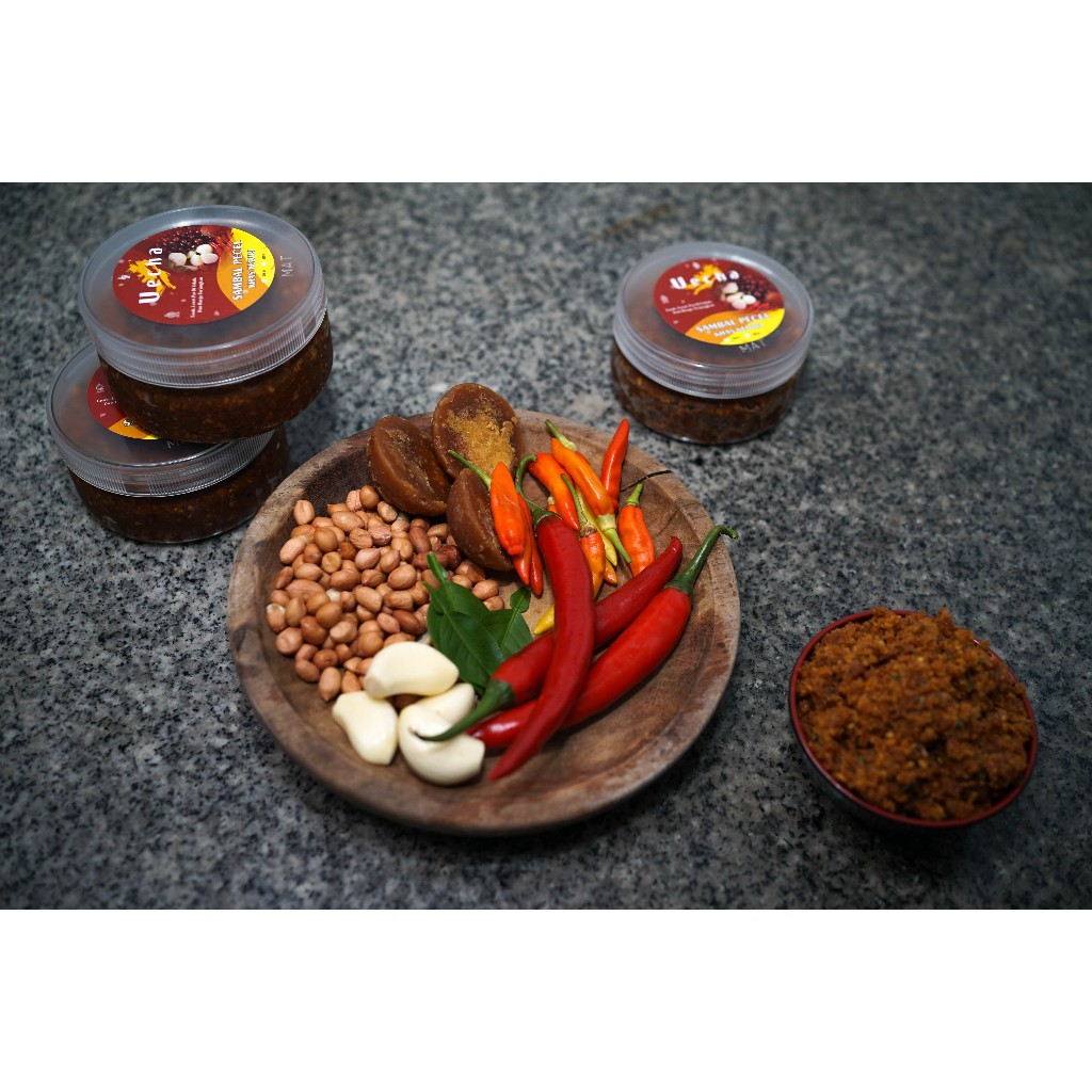 

SAMBEL PECEL UECHA