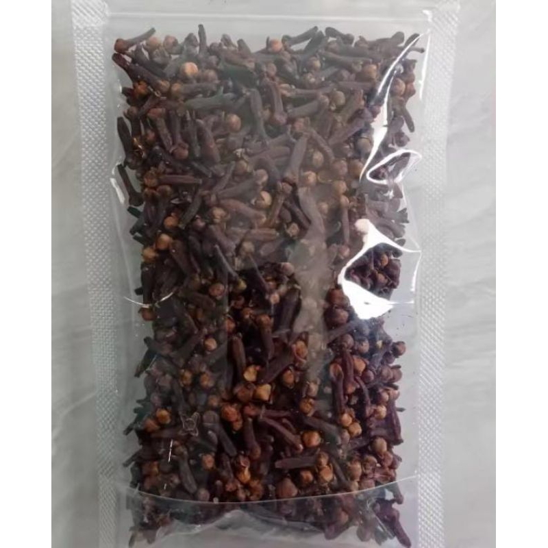 

CENGKEH UTUH 50GR KEMASAN STANDING POUCH TEBAL