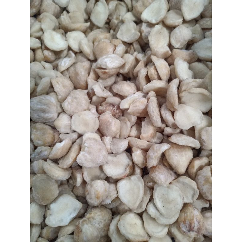 

Kemiri Pecah Belah Dua 1 Kg Fresh