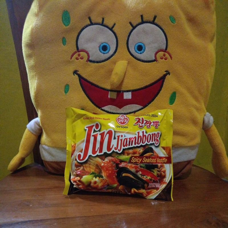 

jin jjambbong spicy seafood noodle ottogi 130g