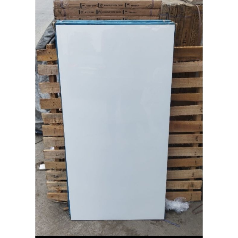 Granit solid Wt putih polos sandimas 60x120