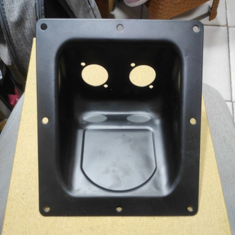 Plat Speakon Besi Tekuk 2 Lubang Plat Tekuk 2 Lubang
