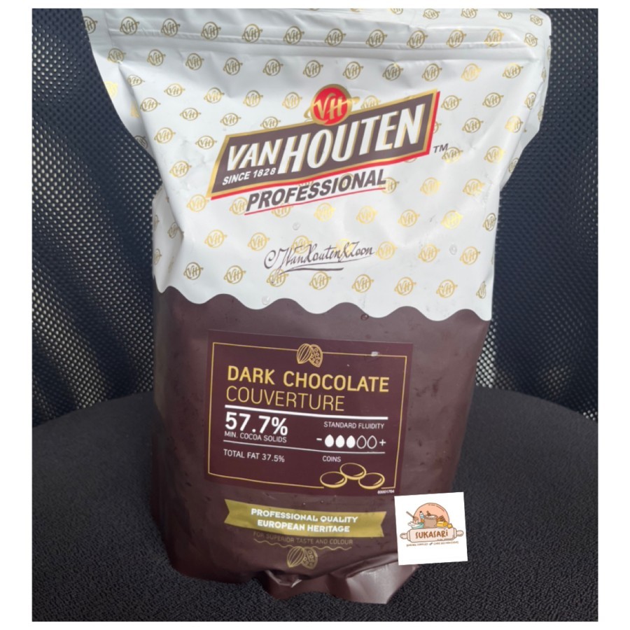 

Van Houten Dark Chocolate Couverture 57.7% 1.5kg bag