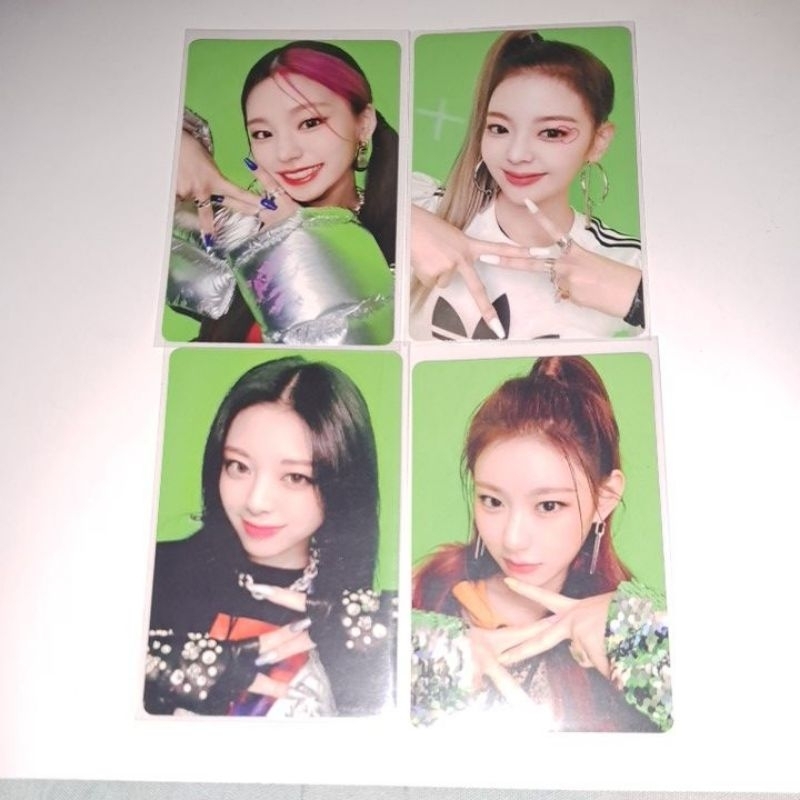 OFFICIAL Photocard ITZY NO BAD DAYS OKTOBER Yeji Lia Chaeryeong Yuna