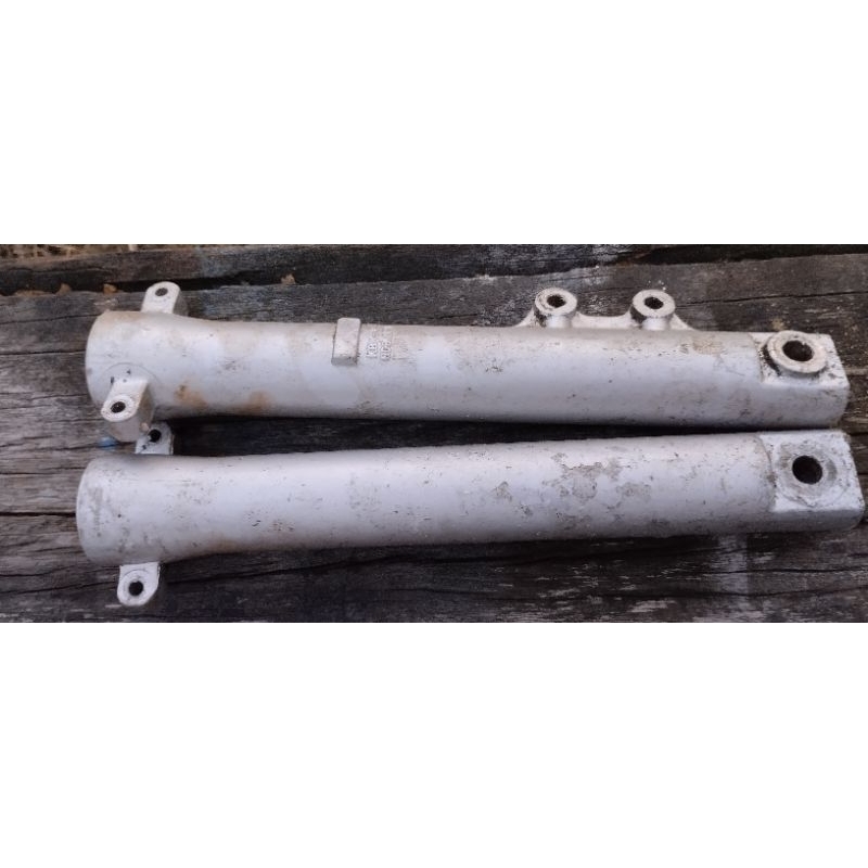 Tabung shock depan original tiger revo