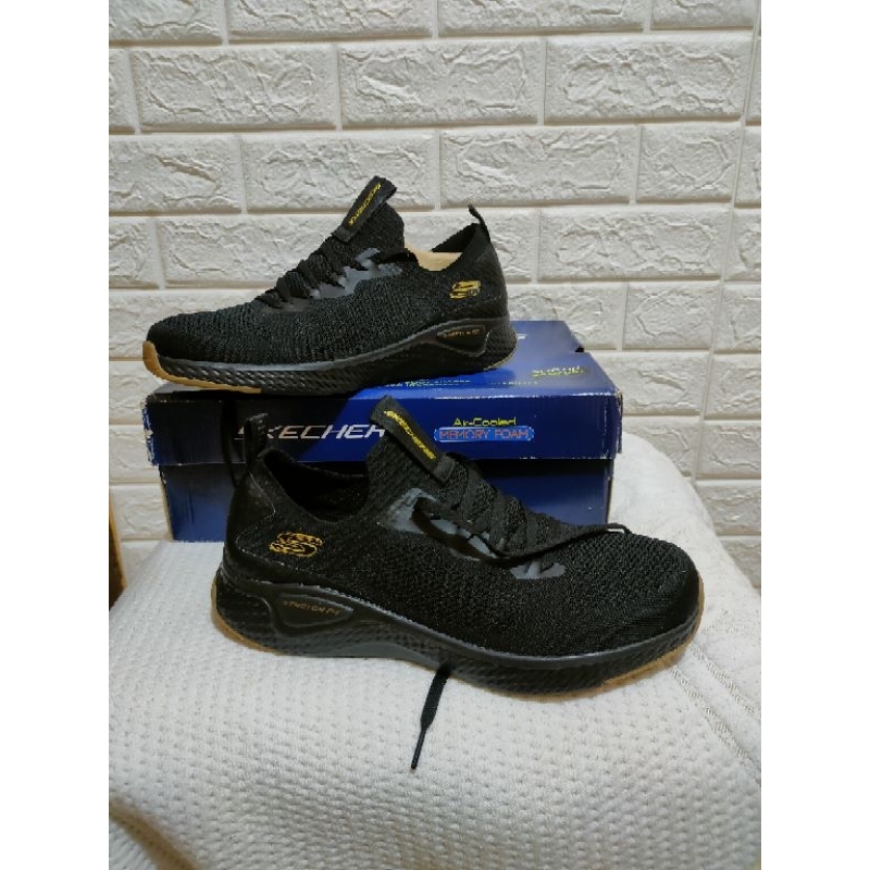 sepatu sketcher original pria new size 44