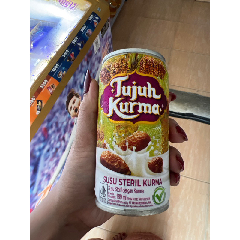 

TUJUH KURMA SUSU STERIL