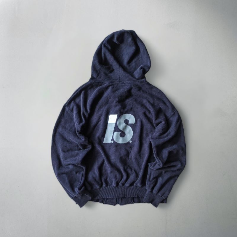 iS hoodie Issey Miyake