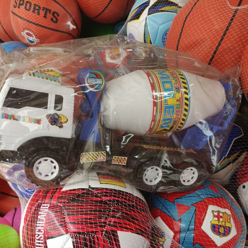 MAINAN MOBIL BEKO BESAR