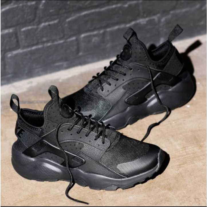 SNEAKERS MURAH HUARACHE ALL BLACK