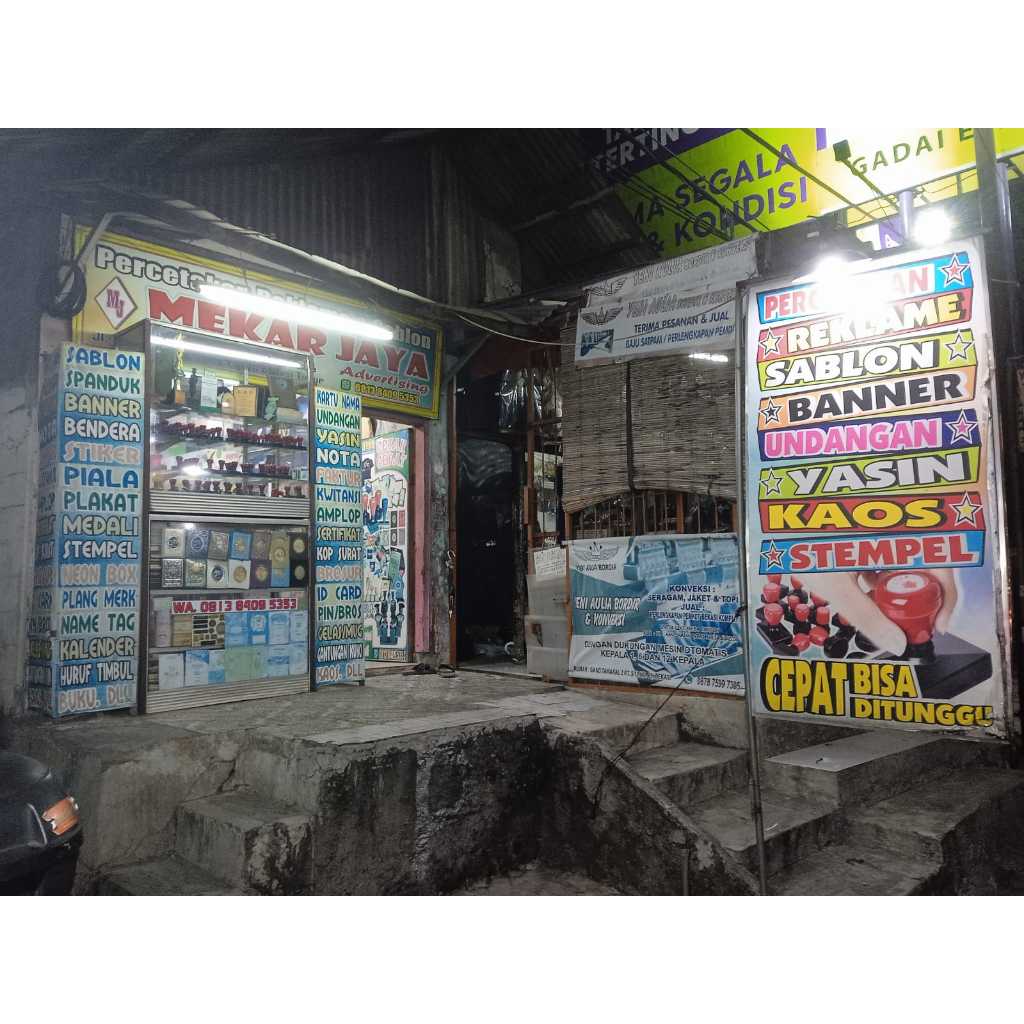 Spanduk / Banner Bahan Flexi