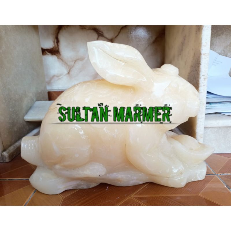 Patung Kelinci Batu Onix Bawean