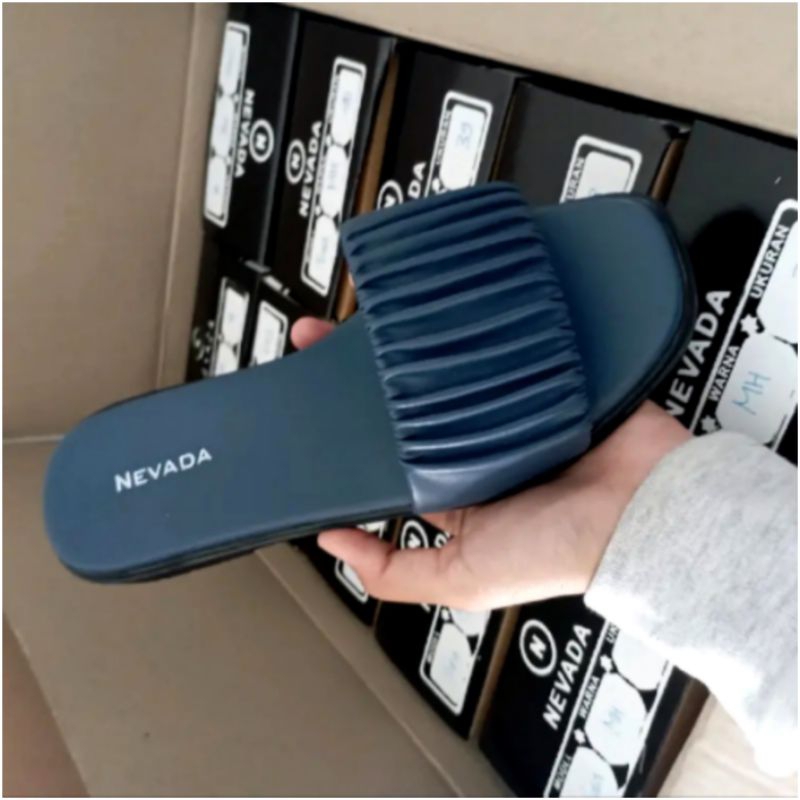 sandal wanita selop nevada/sandal teplek nevada kekinian