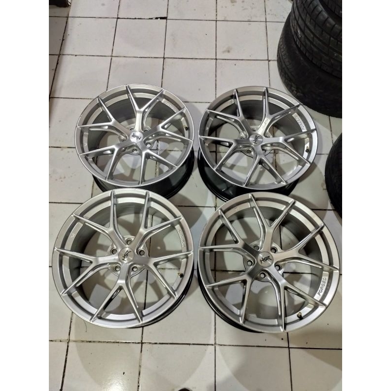 VELG HSR WURZBURG F1 RING 19 H5x114,3 ET 40 Hyper Silver likenew