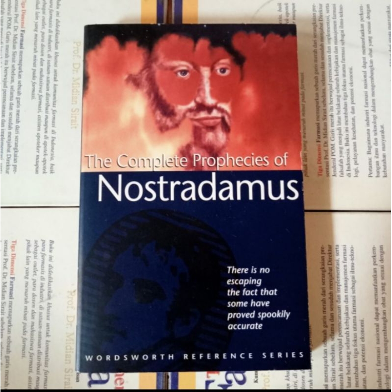 BUKU ORIGINAL THE COMPLETE PROPHECIES OF NOSTRADAMUS