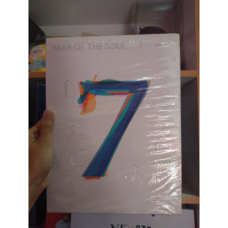 BTS (Map of the Soul:7)