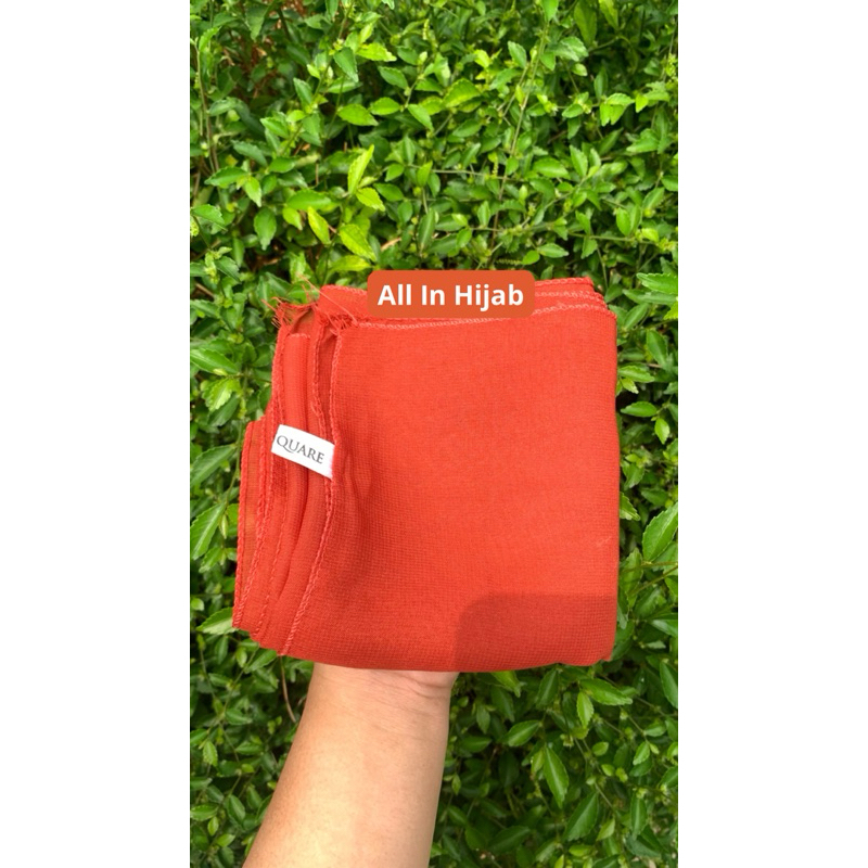 Hijab Bella Square-Hijab Segi Empat|Warna Merah Bata