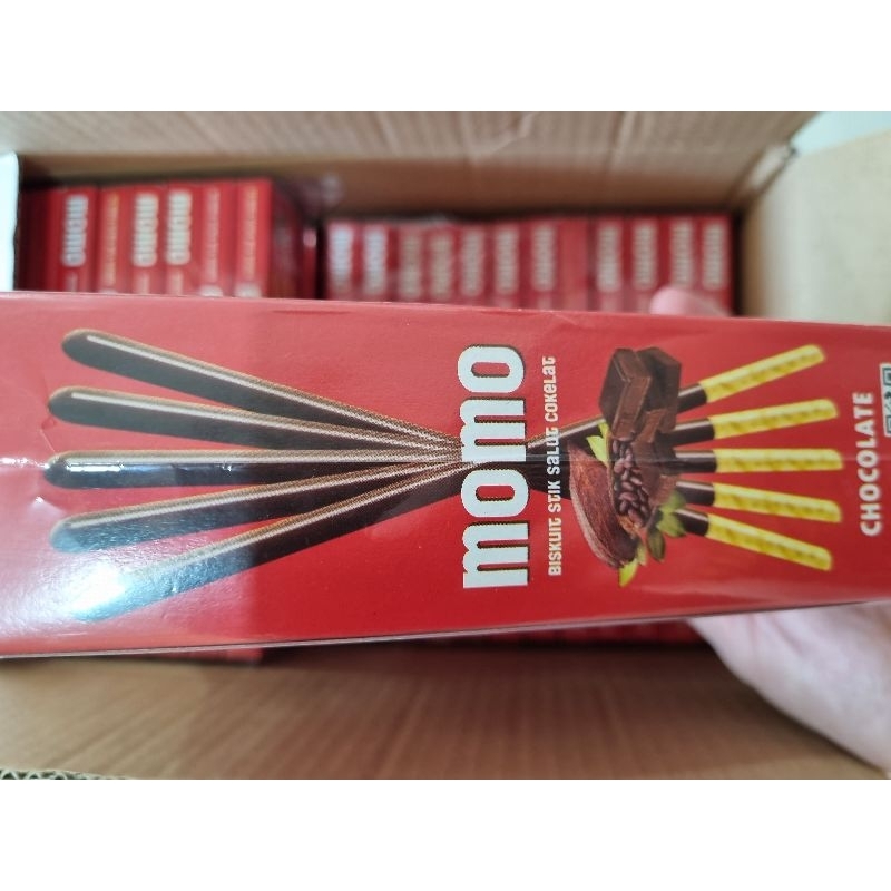 

momo snack wafer coklat isi 12×18gr