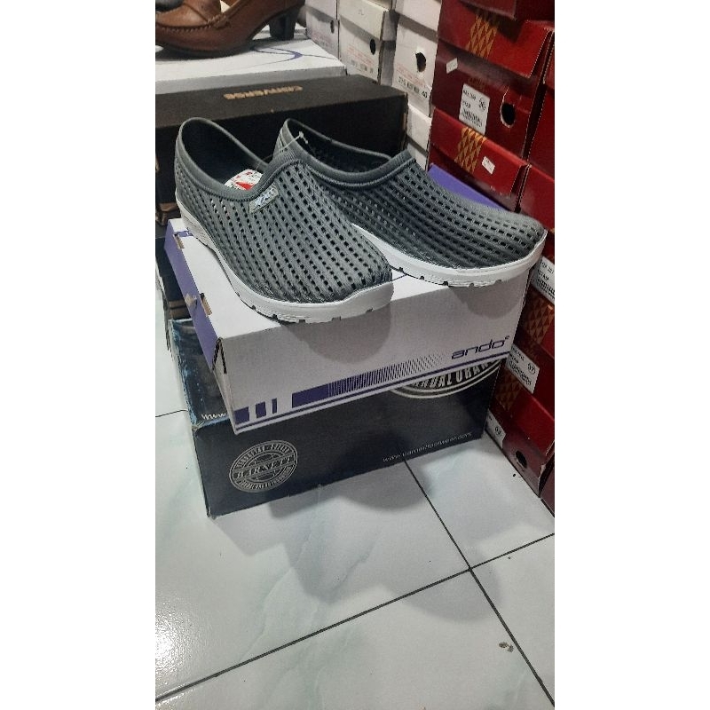 sepatu pria karet pro att terancang terbaru. slip on karet pro att