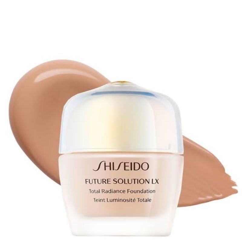 SHISEIDO Future Solution LX Totale Radiance Foundation