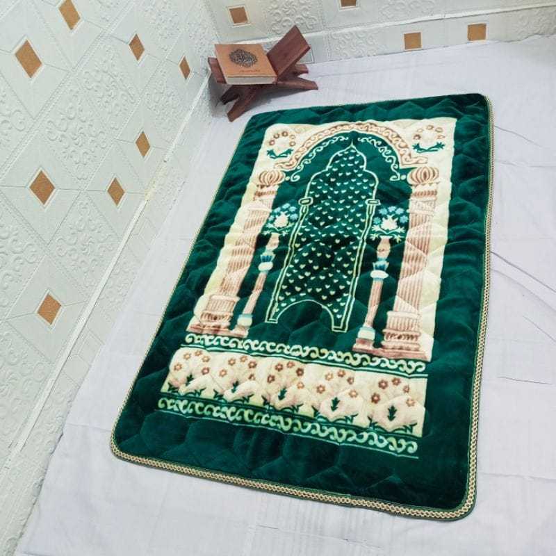 Gani Sajadah tebal , sajadah emboss , sajadah turki , sajadah tebal dewasa