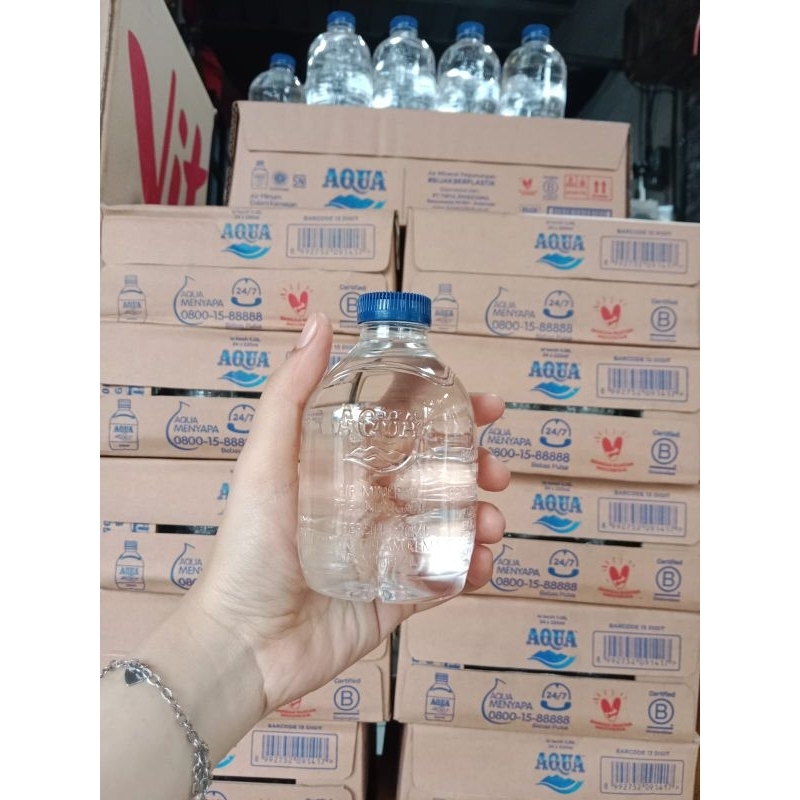 

AQUA CUBE 220 ML (24 Botol) sampai hari ini..