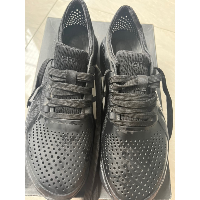 sepatu pria CROCS ORI