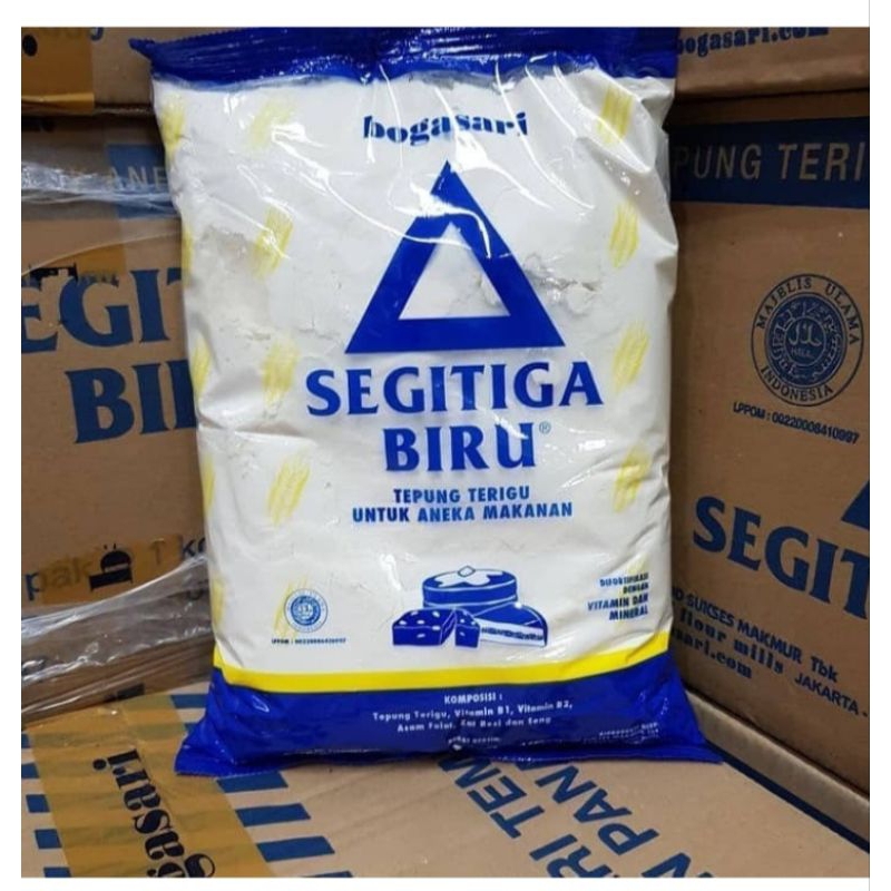

tepung segitiga 1 kilo isi 12