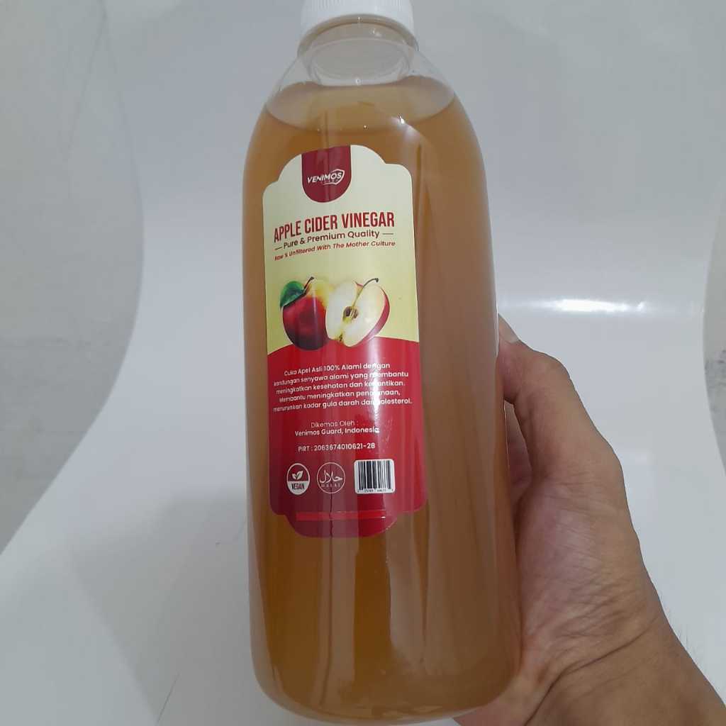 

Ay00! VENIMOS Apple Cider Vinegar Cuka Apel Organik 1L, Unfiltered, Minuman Diet Sehat
