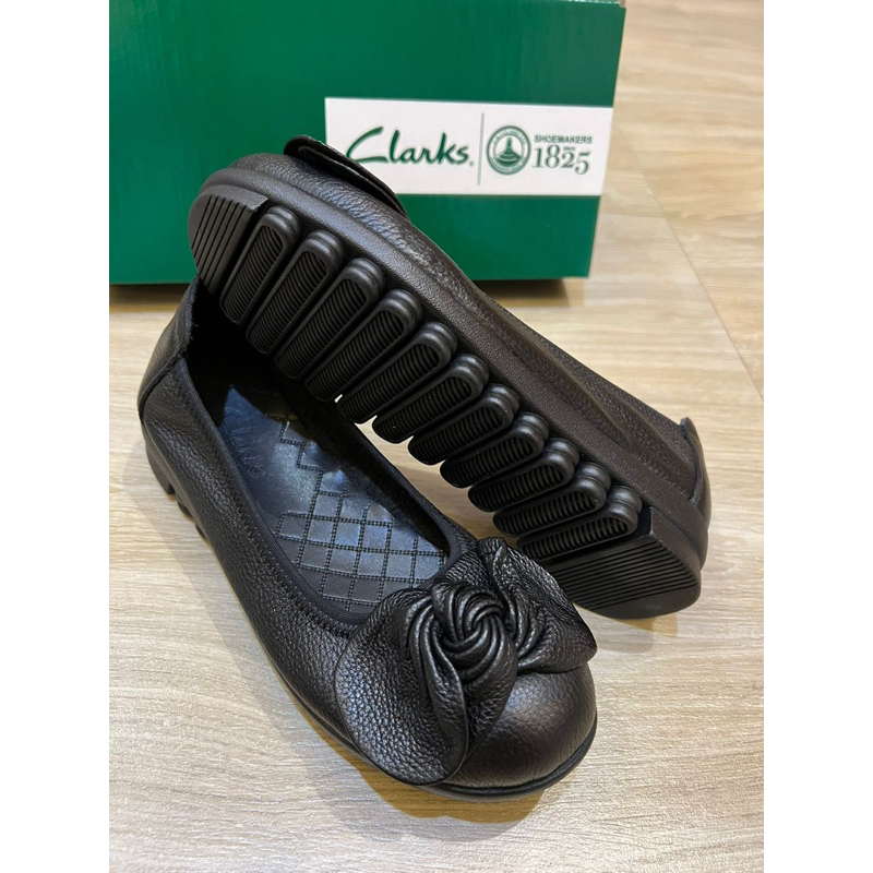 sepatu wanita clarks ulir kulit sapi