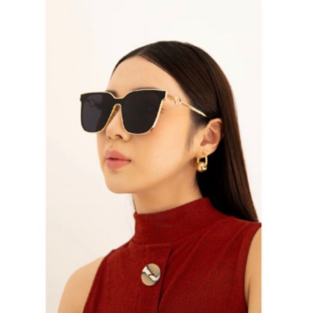 Preloved Iwearmyra SORA SUNGLASSES