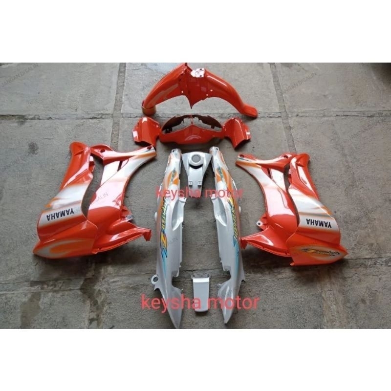 COVER BODY HALUS JUPITER Z LAMA ORANGE SILVER