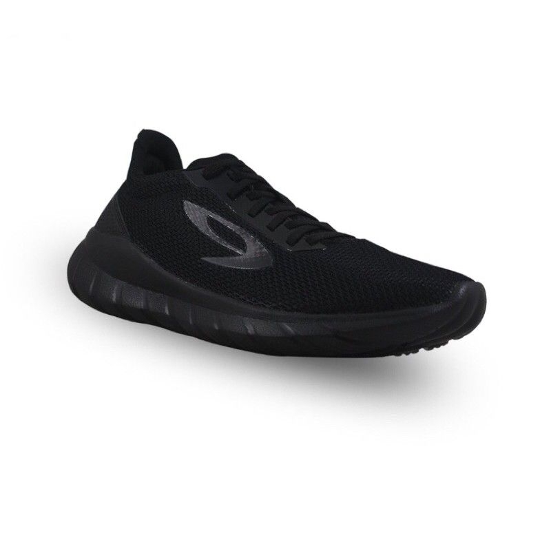 sepatu sneakers nineteen Yasha BTS