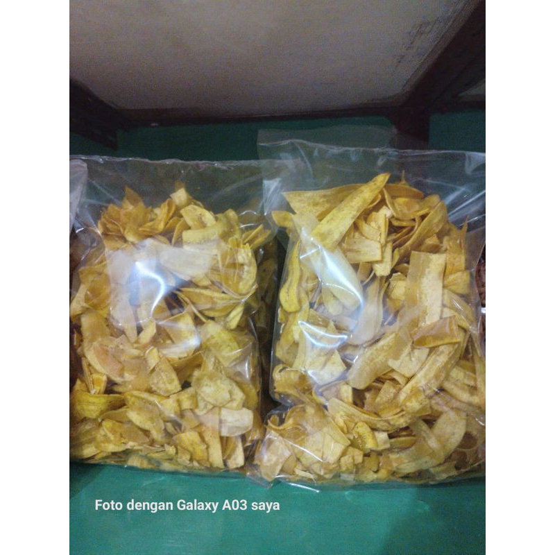 

keripik pisang super renyah 1/2kg