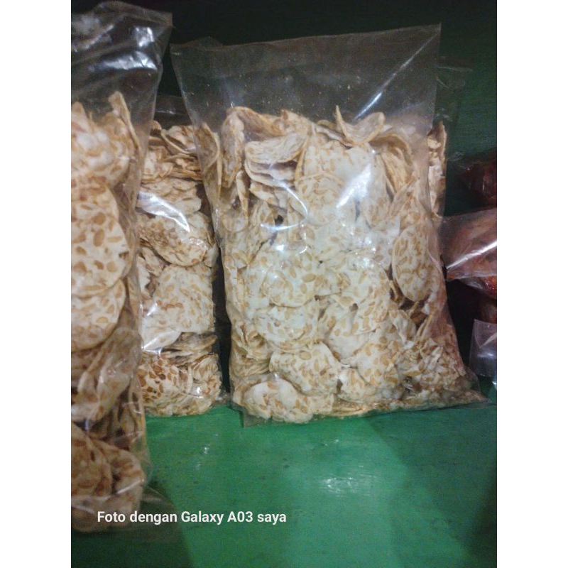 

keripik tempe renyah lagi promo 1/2 kg