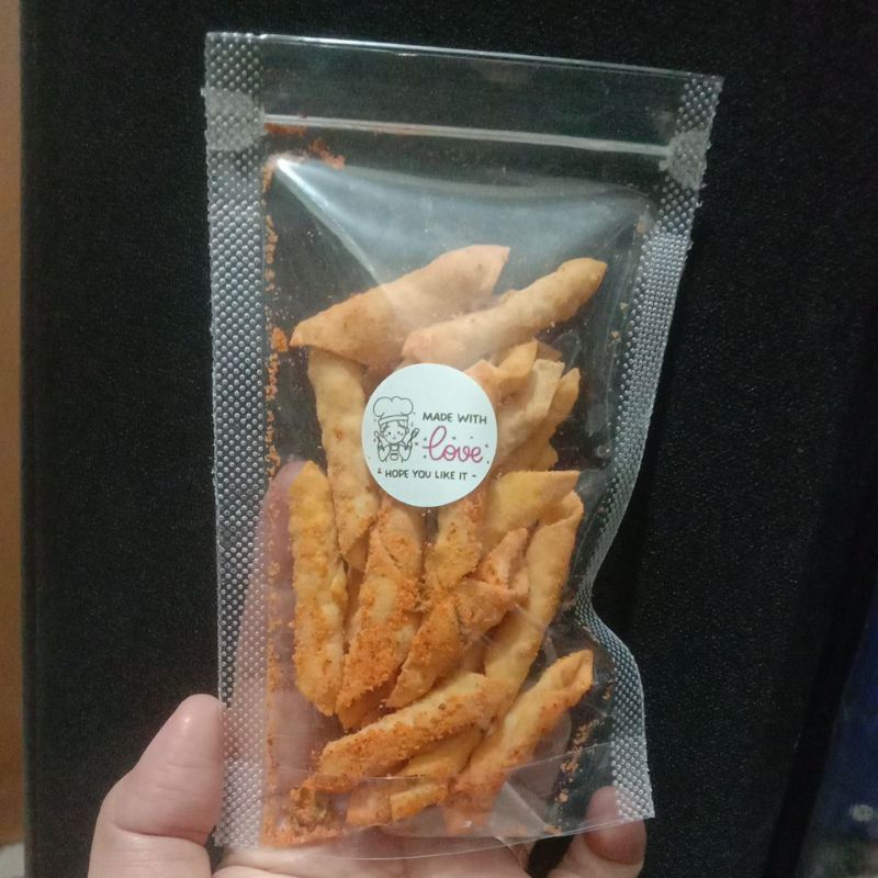 

Camilan pangsit balado