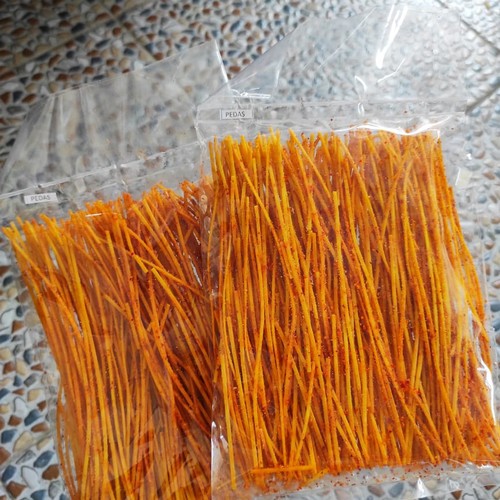 

Mie Lidi Pedas 1Kg D'lombok / Cemilan Mi Lidi Lidian Kiloan