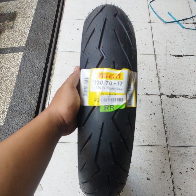 Ban Pirelli Diablo Rosso Sport 120/70-17