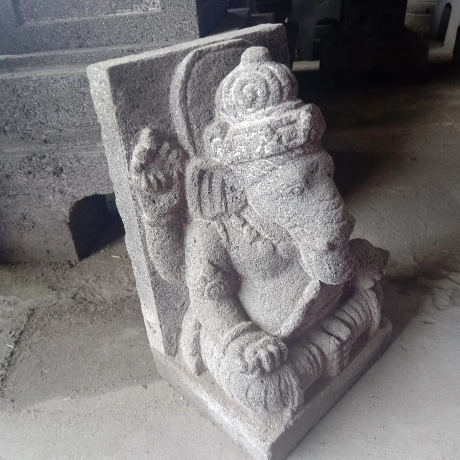 koleksi pajangan patung batu ganesha